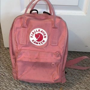 PINK FJALLRAVEN KANKEN MINI BACKPACK